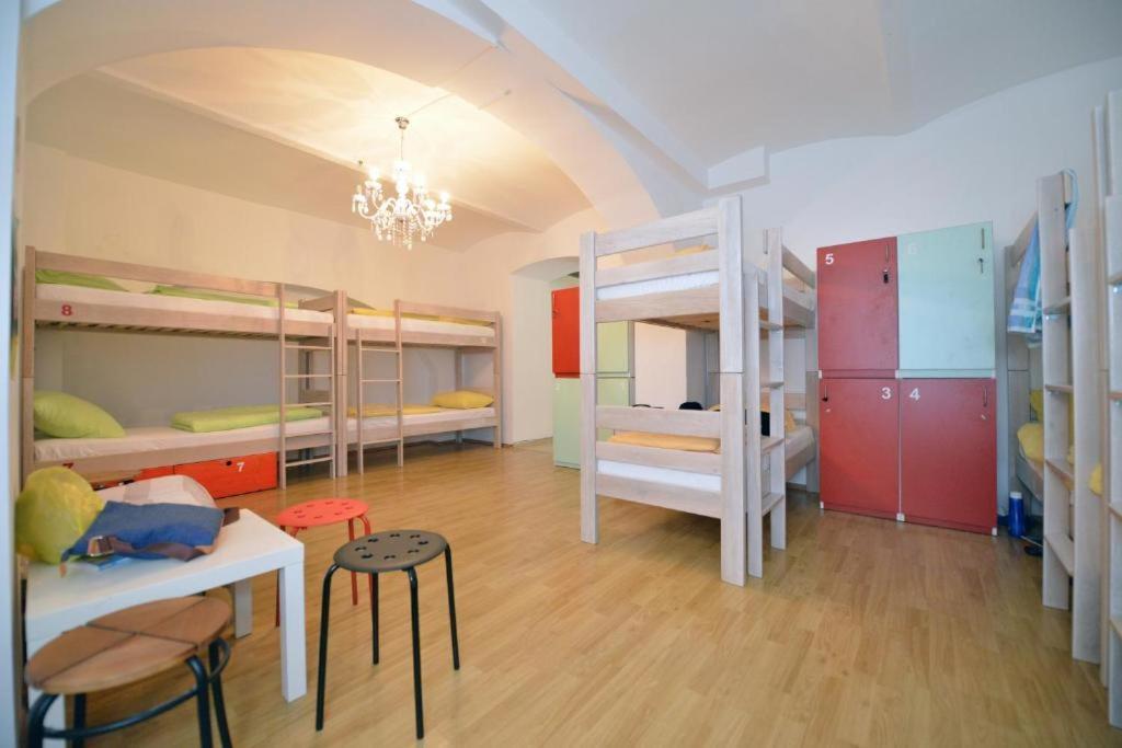 Hostel Temza Zagreb Exterior foto